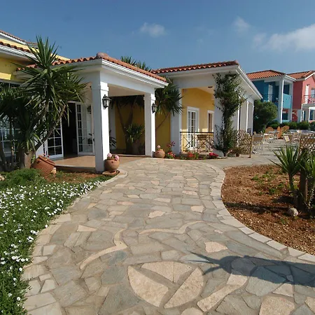 Porto Skala Village 4*