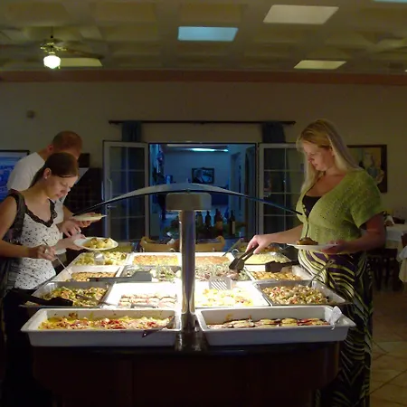 Szálloda Porto Skala Village