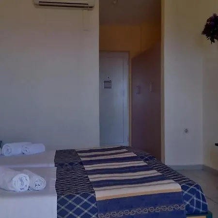 Hotell Porto Skala Village
