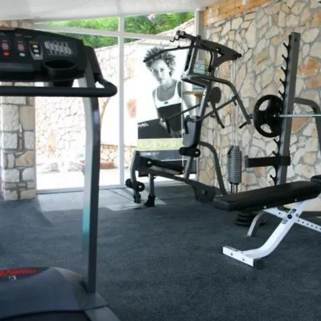 Porto Skala Village Hotell 4*