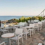 Porto Skala Village Hotell 4*