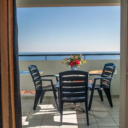 Porto Skala Village 4*